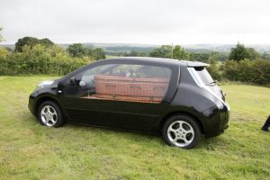 Ecohearse-with-wicker-coffin